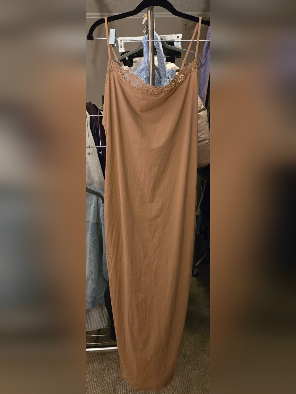 NWT - Cocoa Brown SKIMS Slip Dress With Lace Sz.2x